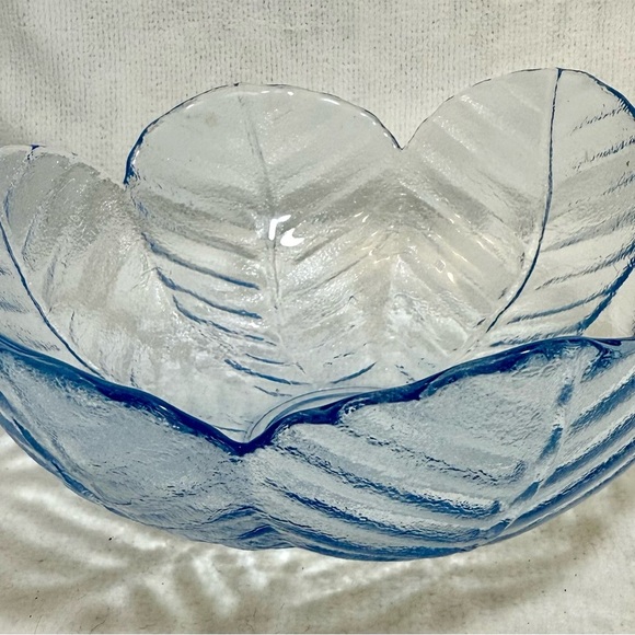 Source Unknown Other - 4/Collectible Cobalt Blue Petal/Leaf Pressed Glass Scalloped Serving Bowl